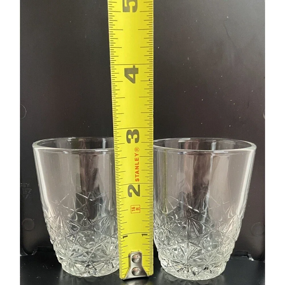 Set of 2 Clear shot glasses with design. Whiskey Shot Glass
